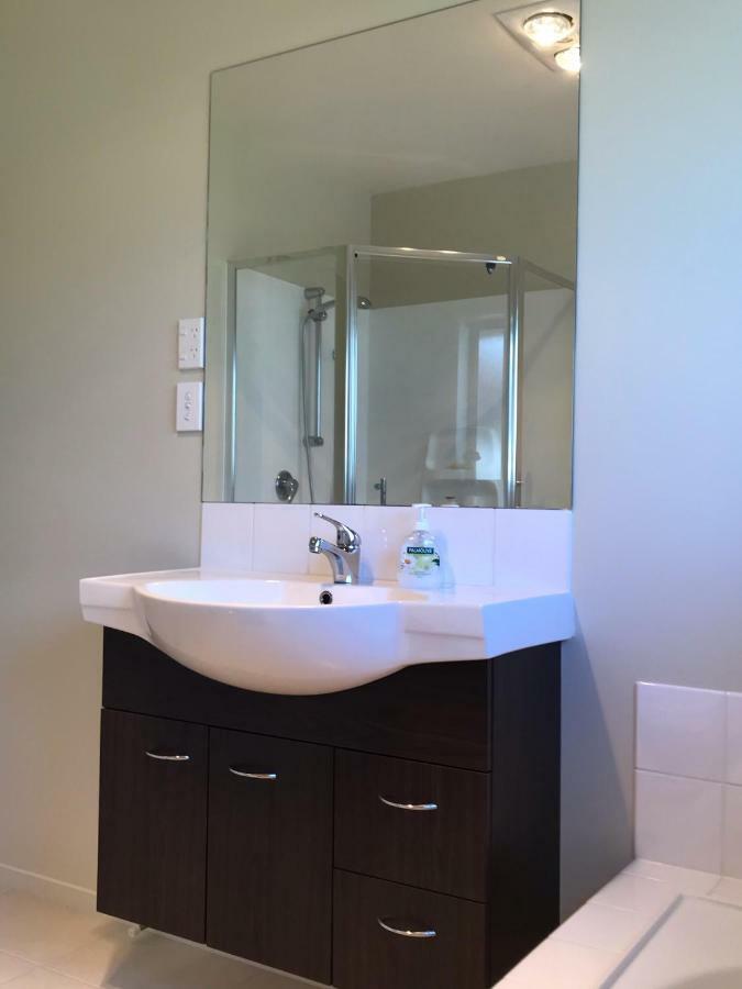 Christchurch City Fringe Family Home Modern Private Room Bagian luar foto